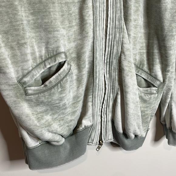 We The Free | Women’s Green Burnout Robby Bomber Jacket Oversized Large *flaws* - Picture 5 of 10